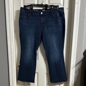 Women's 22W EVRI Boot Cut Jeans 22WS Bootcut